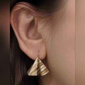 14k Tri Color Gold Earrings Fan Vintage Pyramid Geometric Striped Shape